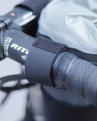 APIDURAフードポーチ【BACKCOUNTRY FOOD POUCH 0.8L】mb_25l