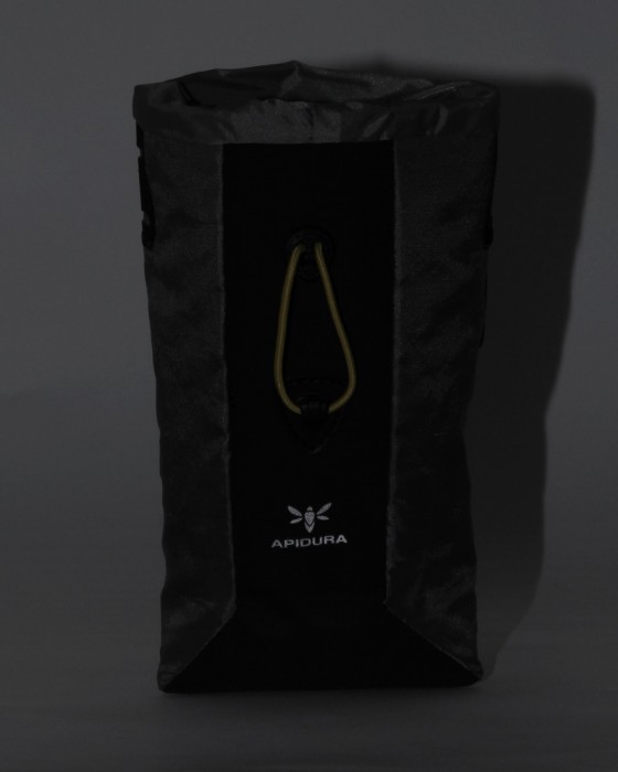 APIDURAフードポーチ【BACKCOUNTRY FOOD POUCH 1.2L】07l