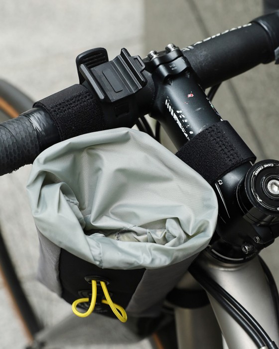 APIDURAフードポーチ【BACKCOUNTRY FOOD POUCH 1.2L】22l