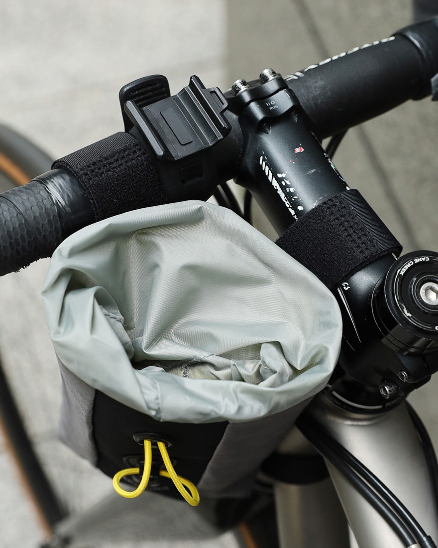 APIDURAフードポーチ【BACKCOUNTRY FOOD POUCH 1.2L】22l