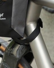 APIDURAフードポーチ【BACKCOUNTRY FOOD POUCH 1.2L】mb_23l