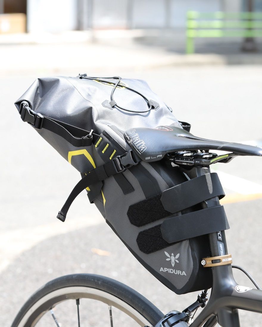 APIDURA アピデュラ エクスペディション サドルバッグ ドライ 14L