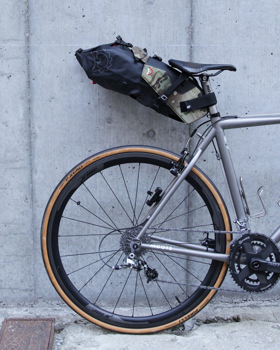 REVELATE DESIGNSサドルバッグ【Terrapin 8L】23l