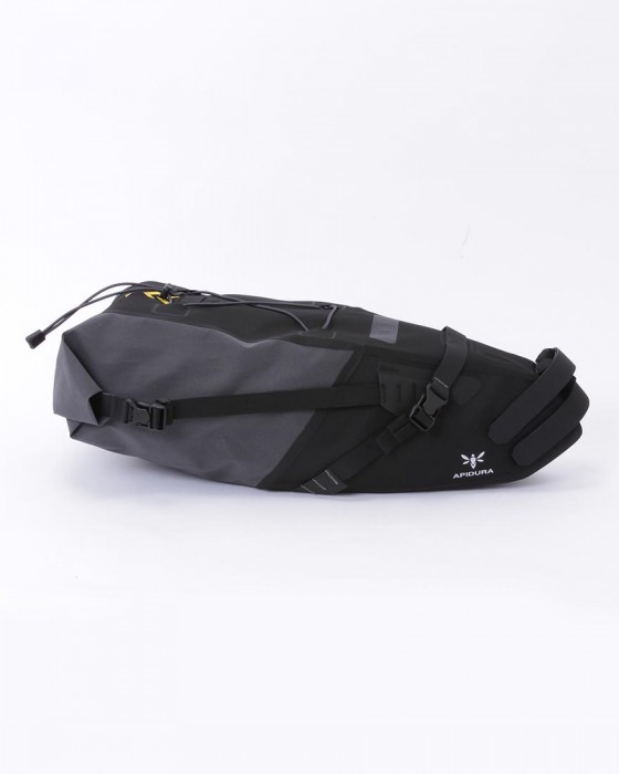 APIDURAサドルバッグ 10L【BACKCOUNTRY SADDLE PACK 10L】04l