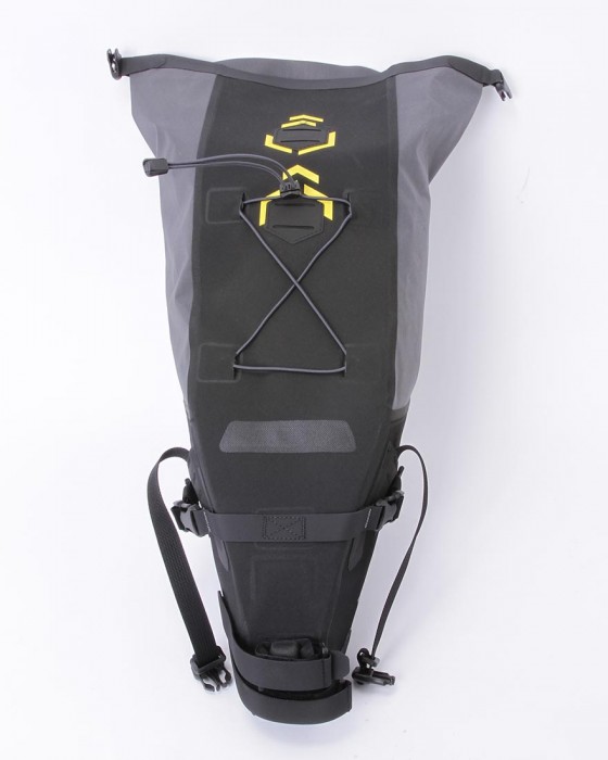 APIDURAサドルバッグ 10L【BACKCOUNTRY SADDLE PACK 10L】15l