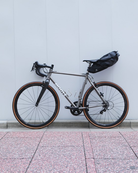 APIDURAサドルバッグ 10L【BACKCOUNTRY SADDLE PACK 10L】20l