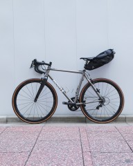 APIDURAサドルバッグ 10L【BACKCOUNTRY SADDLE PACK 10L】mb_20l