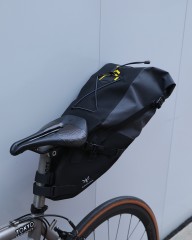 APIDURAサドルバッグ 10L【BACKCOUNTRY SADDLE PACK 10L】mb_22l