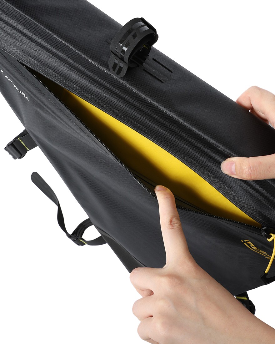 APIDURAフルフレームバッグ【NEW EXPEDITION FULL FRAME PACK/8L】20l