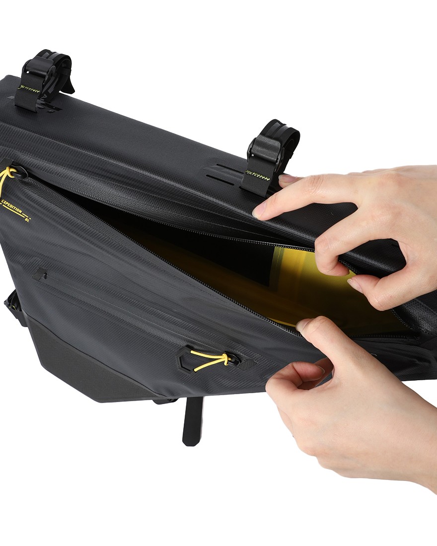 APIDURAフルフレームバッグ【NEW EXPEDITION FULL FRAME PACK/8L】21l