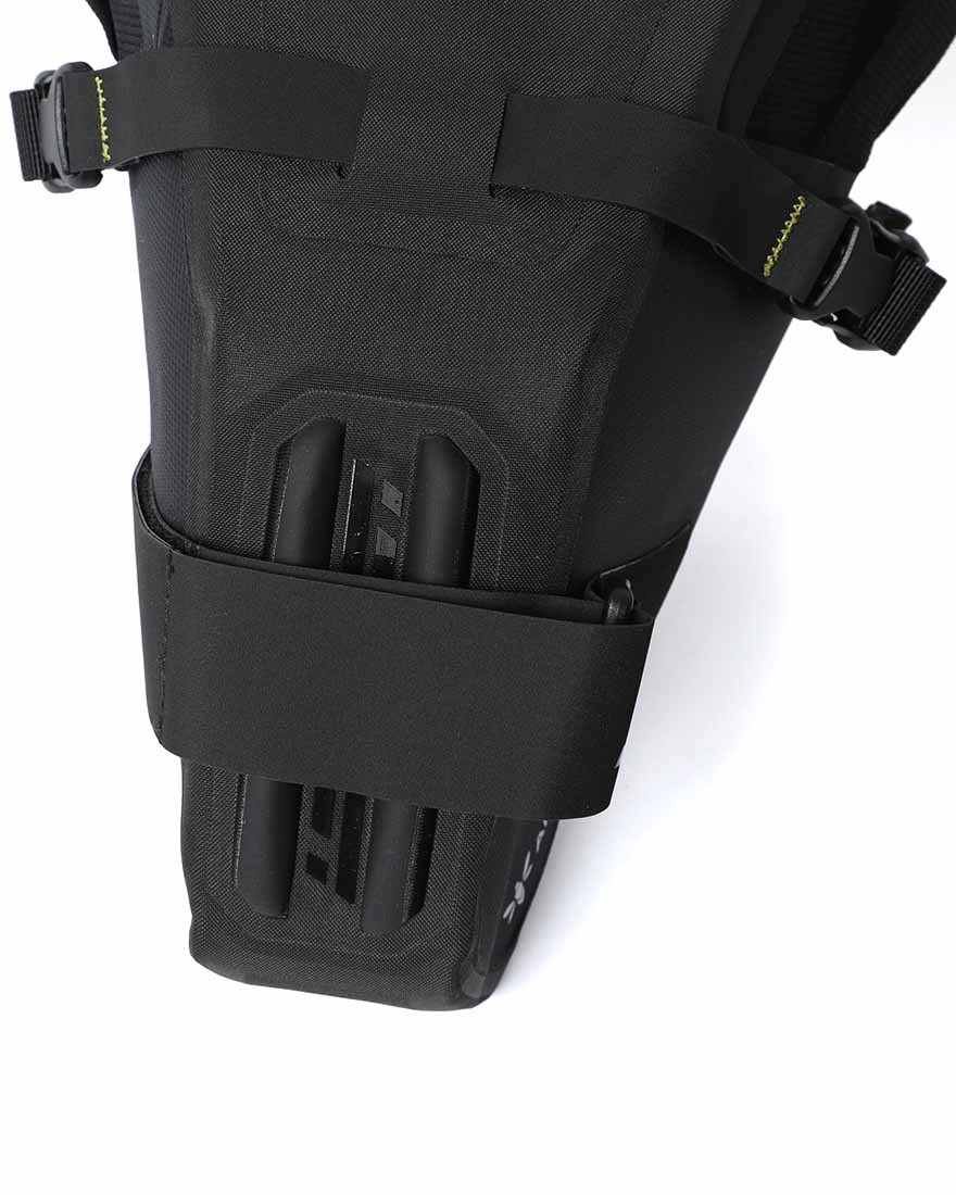 APIDURAサドルバッグ【NEW EXPEDITION SADDLE PACK/9L】11l