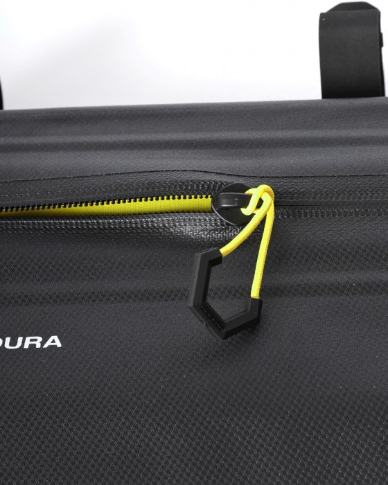 APIDURAフルフレームバッグ【NEW EXPEDITION FULL FRAME PACK/6.8L】15l
