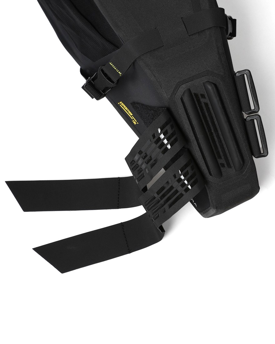 APIDURAサドルバッグ【NEW EXPEDITION SADDLE PACK/16L】22l
