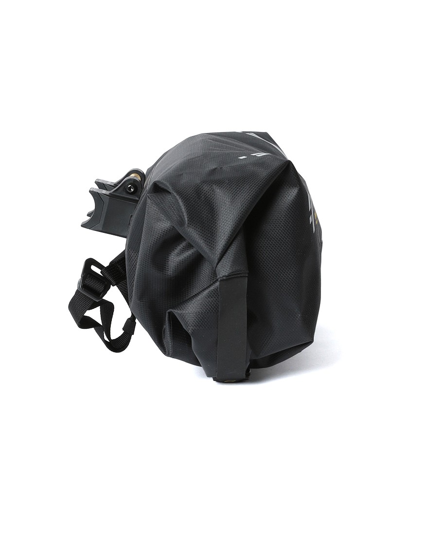 APIDURAハンドルバーバッグ【NEW EXPEDITION HANDLEBAR PACK/9L】07l