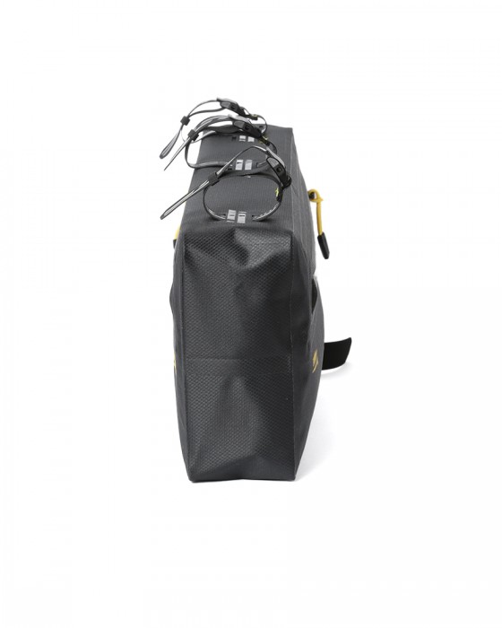 APIDURAフレームバッグ【NEW EXPEDITION FRAME PACK/4.3L】09l