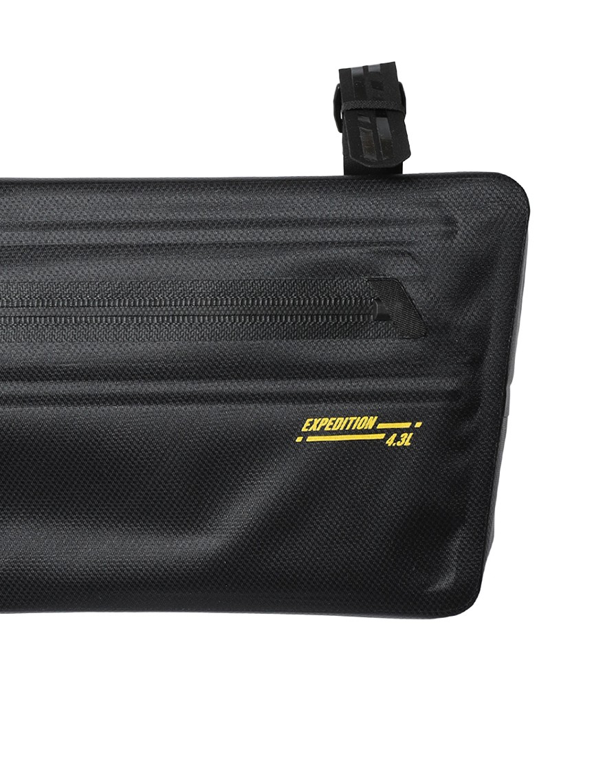 APIDURAフレームバッグ【NEW EXPEDITION FRAME PACK/4.3L】16l