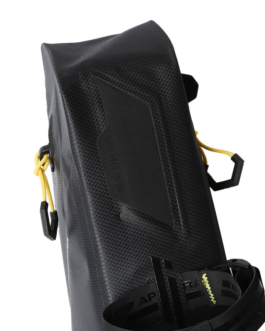 APIDURAフレームバッグ【NEW EXPEDITION FRAME PACK/4.3L】19l