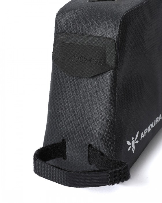 APIDURAボルトオン トップチューブバッグ【NEW EXPEDITION BOLT-ON TOP TUBE PACK/1L】13l