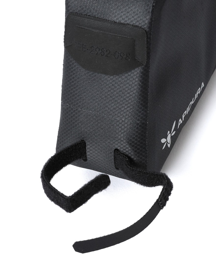 APIDURAボルトオン トップチューブバッグ【NEW EXPEDITION BOLT-ON TOP TUBE PACK/1L】14l