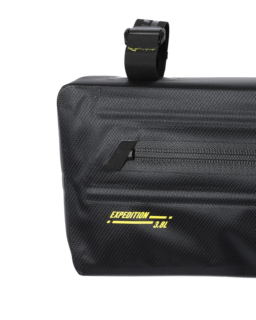APIDURAフレームバッグ【NEW EXPEDITION FRAME PACK/3.8L】13l