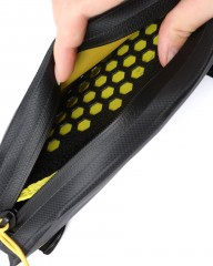 APIDURAトップチューブバッグ【NEW EXPEDITION TOP TUBE PACK/1L】mb_21l