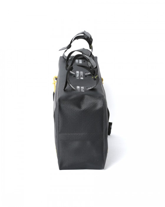 APIDURAフレームバッグ【NEW EXPEDITION FRAME PACK /2.8L】07l