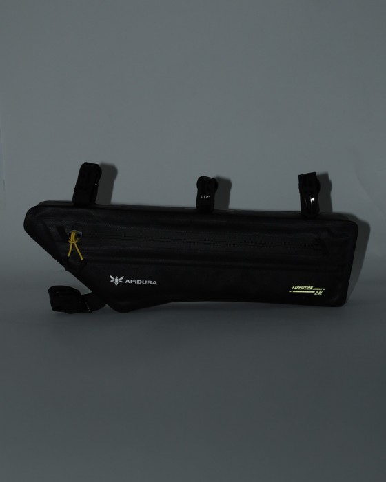 APIDURAフレームバッグ【NEW EXPEDITION FRAME PACK /2.8L】12l