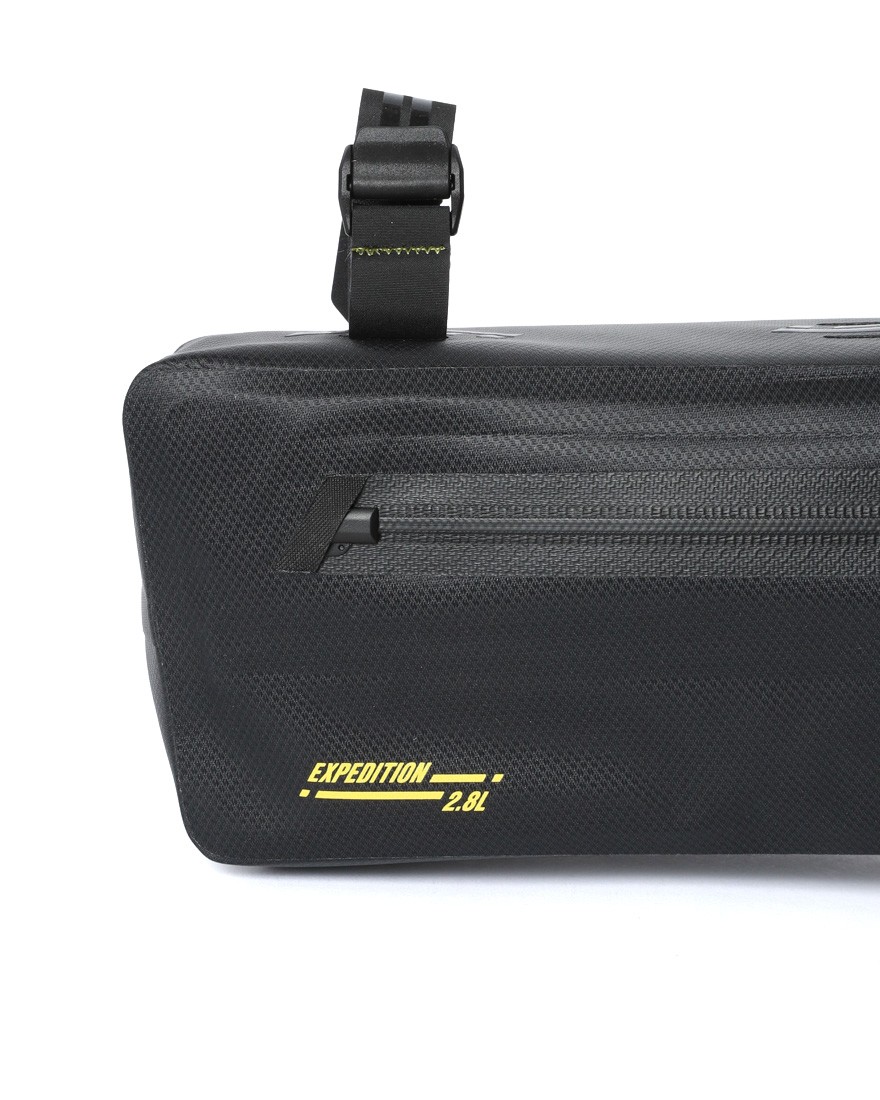 APIDURAフレームバッグ【NEW EXPEDITION FRAME PACK /2.8L】15l