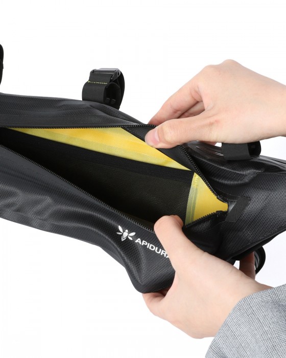 APIDURAフレームバッグ【NEW EXPEDITION FRAME PACK /2.8L】18l