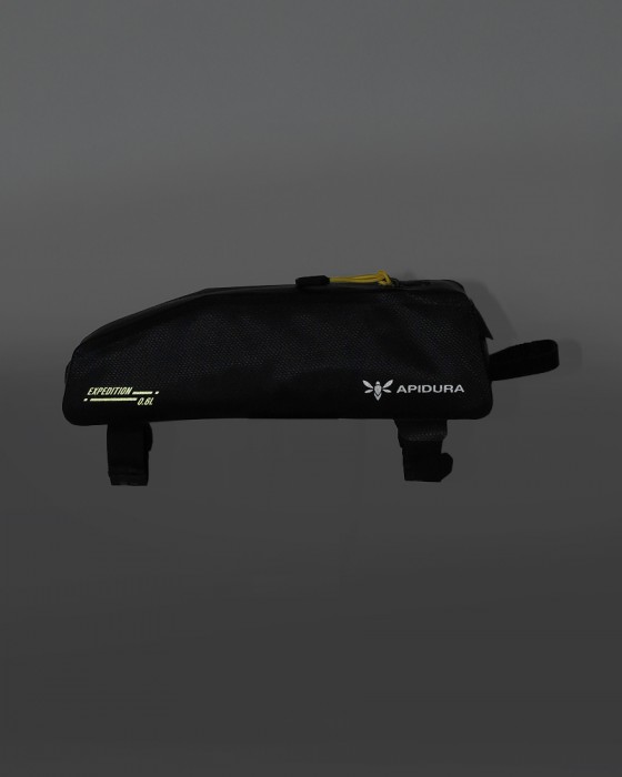 APIDURAトップチューブバッグ【NEW EXPEDITION TOP TUBE PACK/0.6L】05l