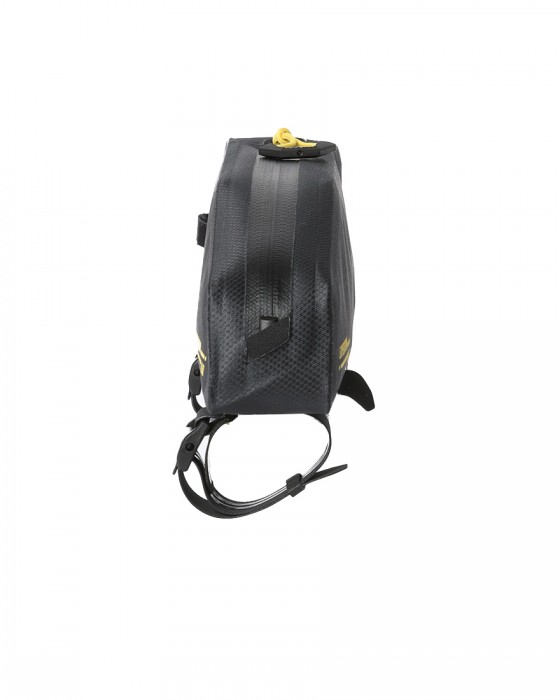 APIDURAトップチューブバッグ【NEW EXPEDITION TOP TUBE PACK/0.6L】08l