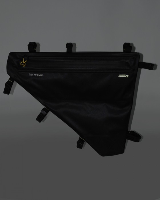 APIDURAフルフレームバッグ【NEW EXPEDITION FULL FRAME PACK /10L】05l
