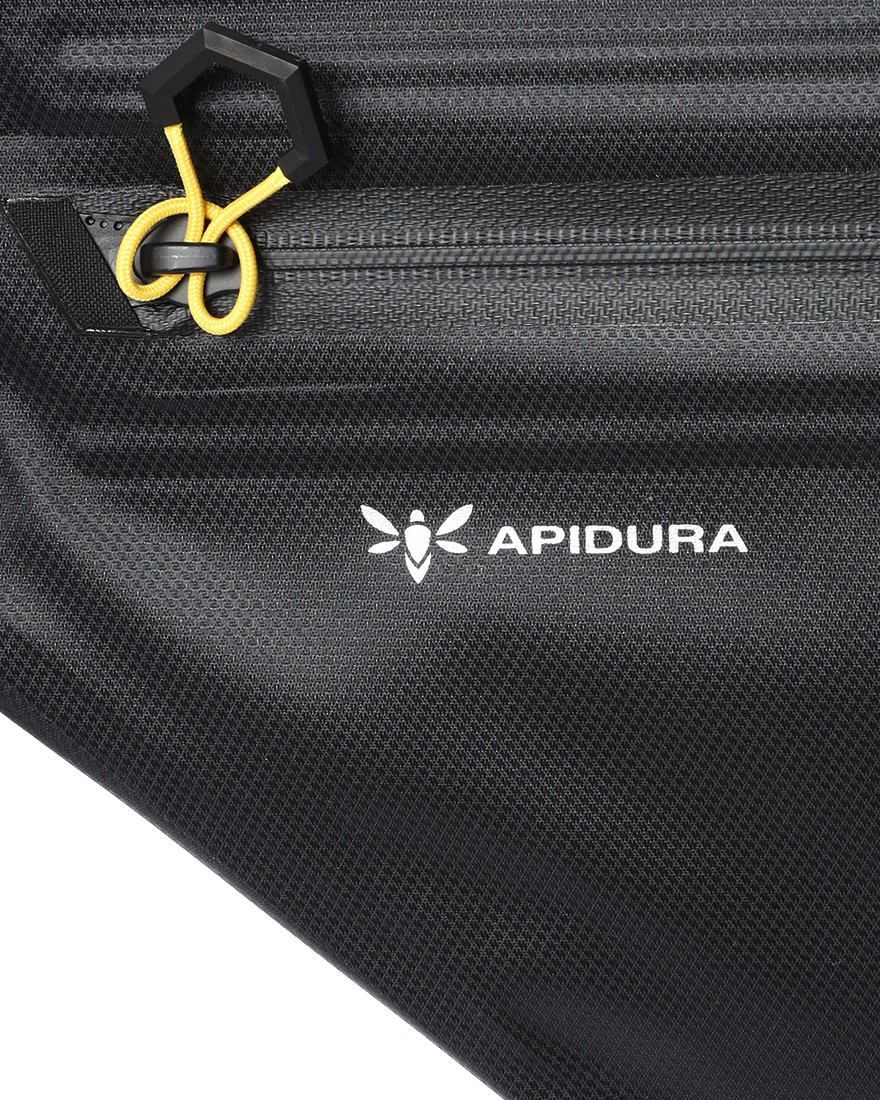 APIDURAフルフレームバッグ【NEW EXPEDITION FULL FRAME PACK /10L】13l