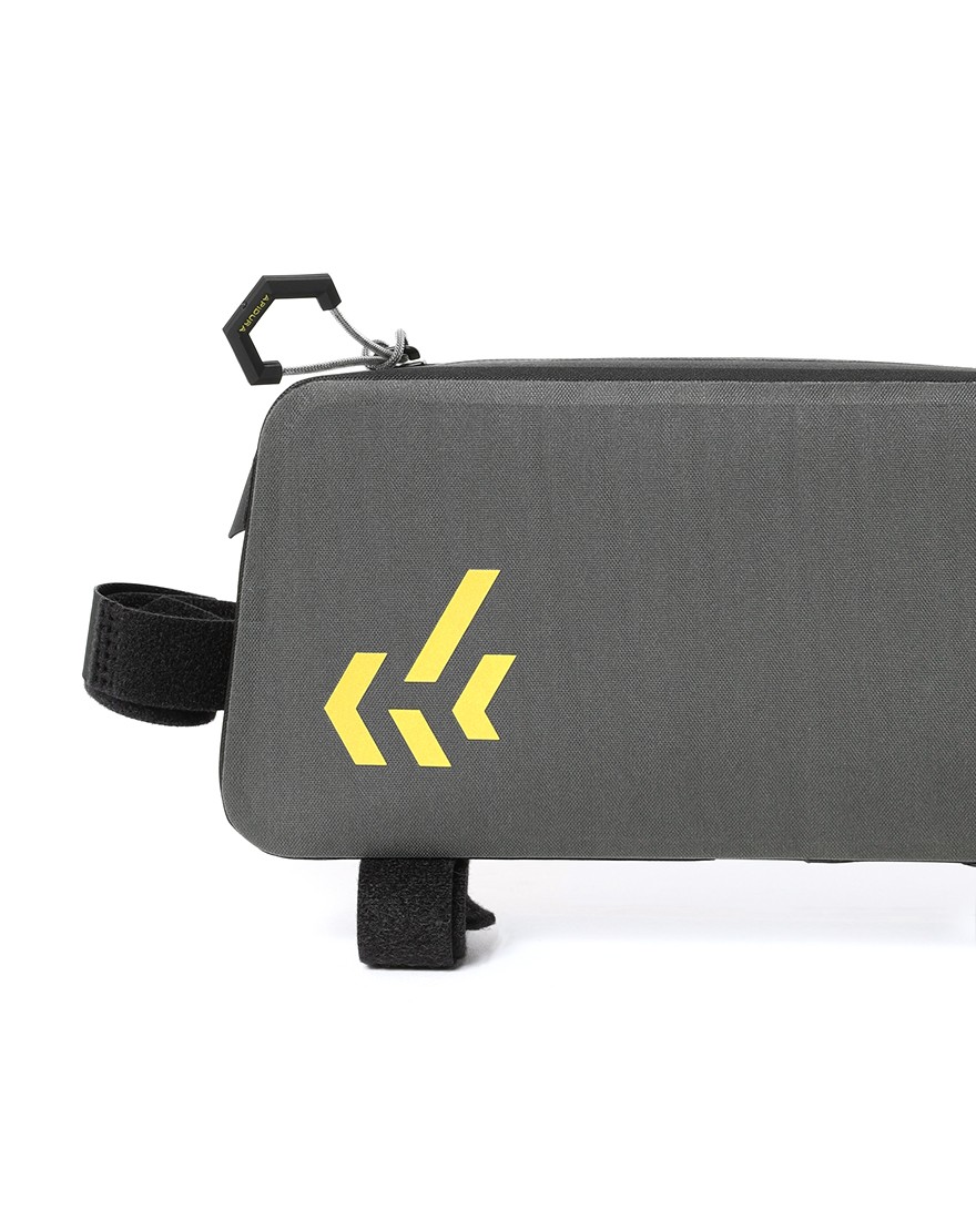 APIDURAロングトップチューブバッグ 1.8L【BACKCOUNTRY LONG TOP TUBE PACK】10l