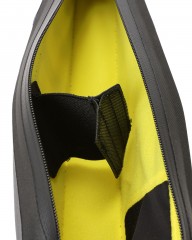 APIDURAロングトップチューブバッグ 1.8L【BACKCOUNTRY LONG TOP TUBE PACK】mb_04l
