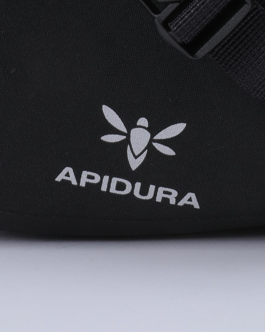 APIDURAサドルバッグ 4.5L【BACKCOUNTRY SADDLE PACK 4.5L】17l