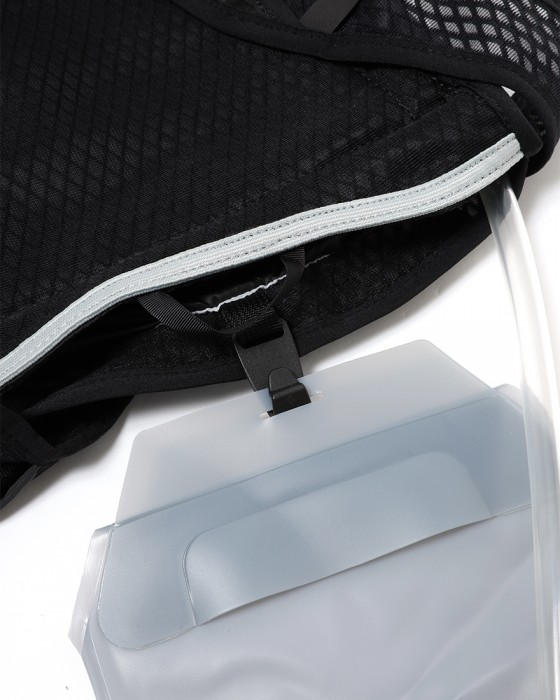 APIDURAレーシング ハイドレーションベスト【RACING HYDRATION VEST】15l