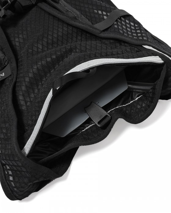 APIDURAレーシング ハイドレーションベスト【RACING HYDRATION VEST】16l