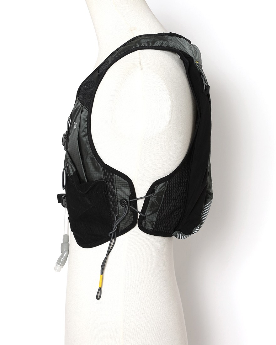 APIDURAレーシング ハイドレーションベスト【RACING HYDRATION VEST】24l