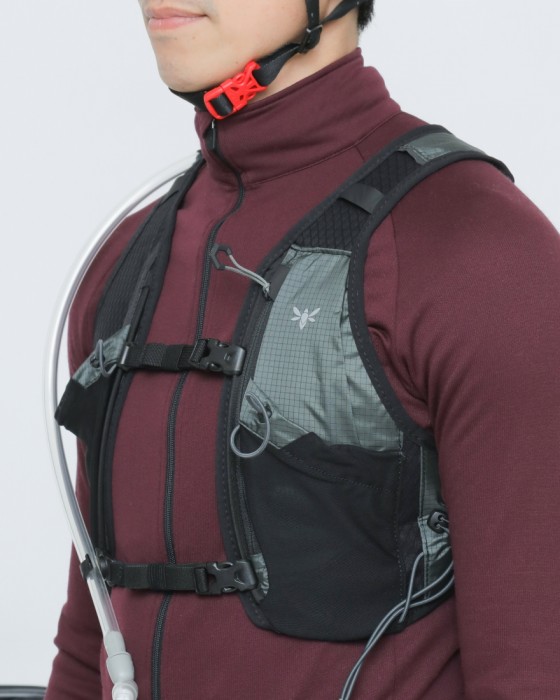 APIDURAレーシング ハイドレーションベスト【RACING HYDRATION VEST】27l