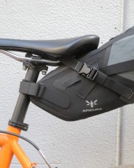 APIDURAサドルバッグ 6L【BACKCOUNTRY SADDLE PACK 6L】mb_26l