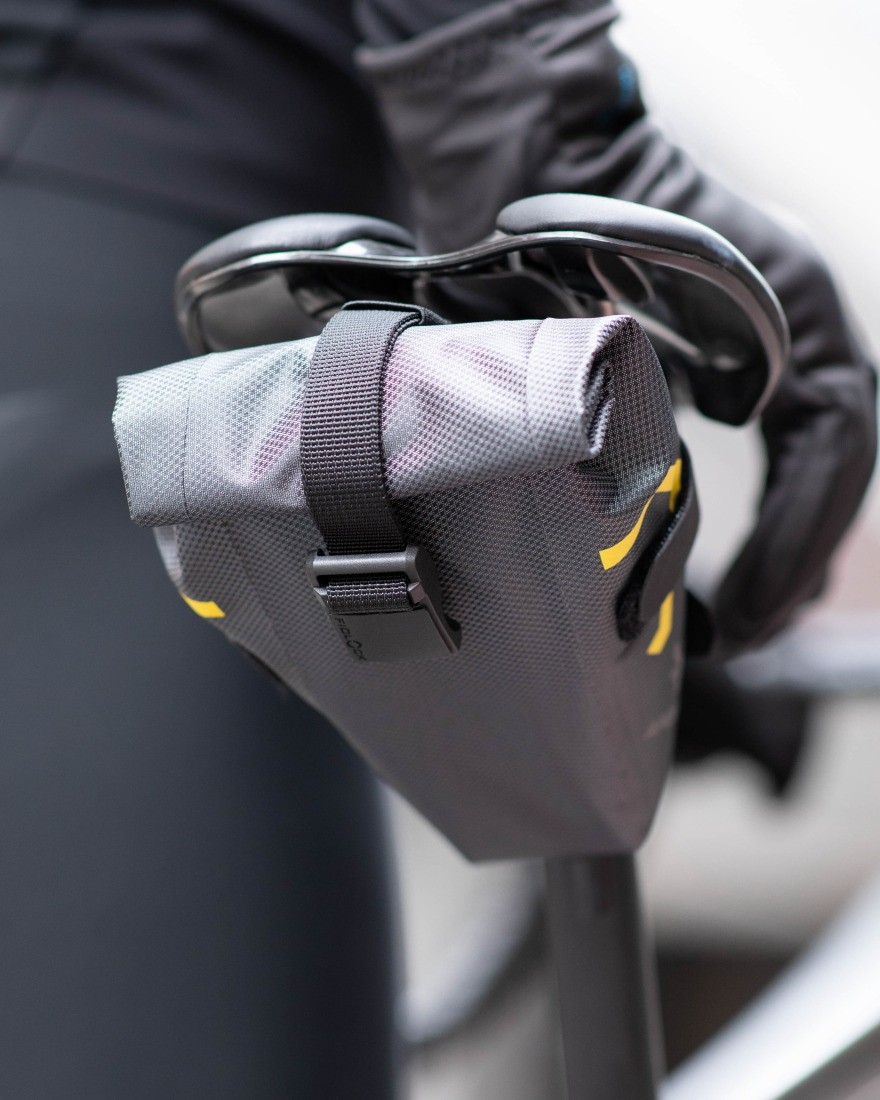 APIDURAサドルバッグ【EXPEDITION TOOL PACK 1L】03l