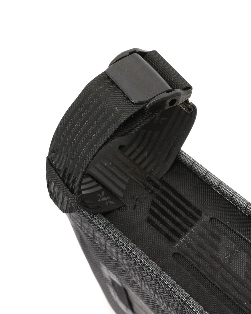 APIDURAフレームバッグ＋トップチューブバッグ【AERO SYSTEM L/XL】08l