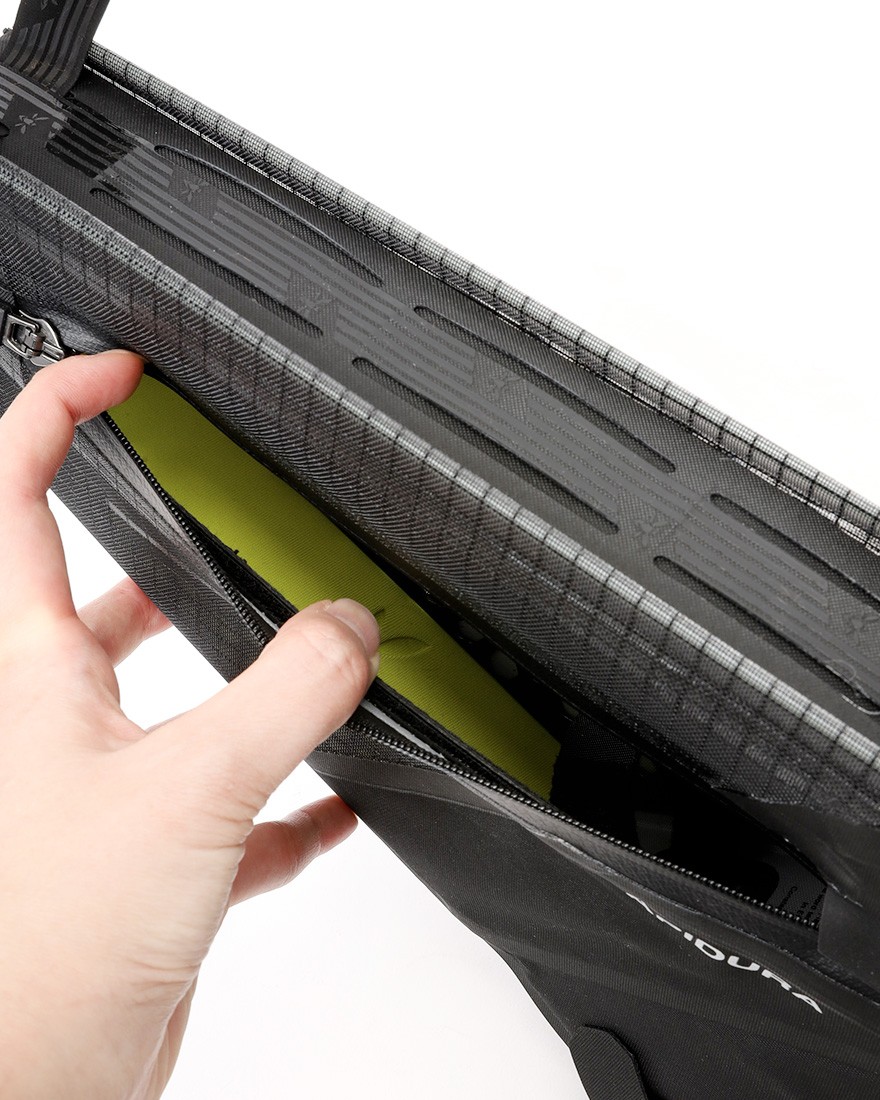 APIDURAフレームバッグ＋トップチューブバッグ【AERO SYSTEM L/XL】11l