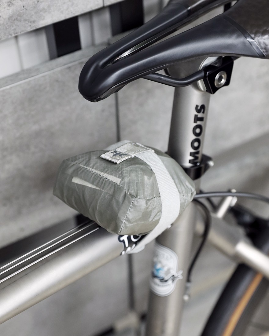 APIDURAパッカブル バックパック【packable backpack/13L】27l