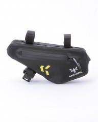 APIDURAフレームバッグ 1L【BACKCOUNTRY FRAME PACK 1L】mb_01l