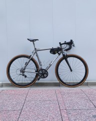 APIDURAフレームバッグ 1L【BACKCOUNTRY FRAME PACK 1L】mb_17l
