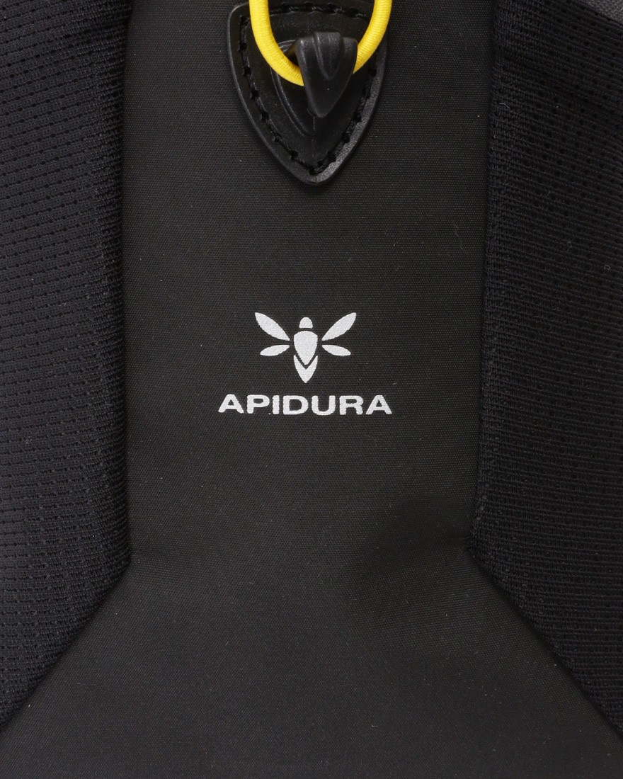 APIDURAメッシュポケット付きフードポーチ【BACKCOUNTRY FOOD POUCH PLUS 1.2L】10l