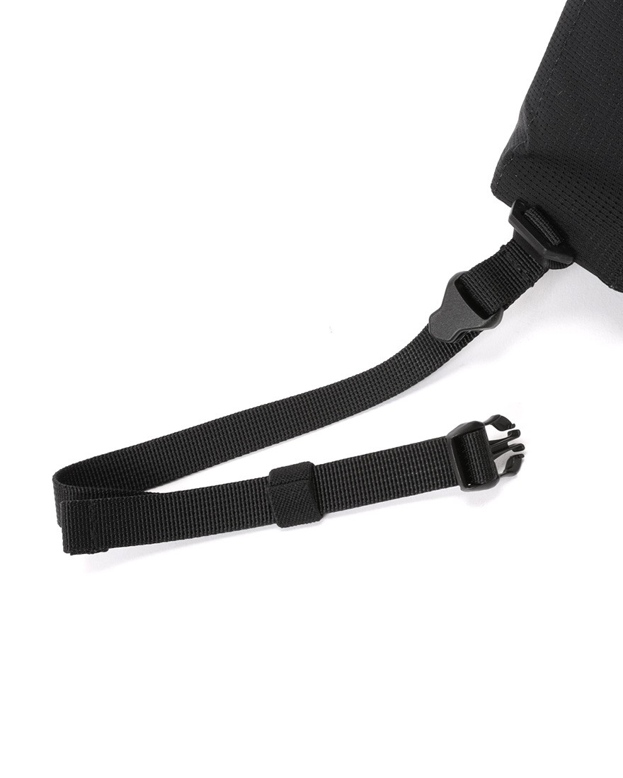 APIDURAメッシュポケット付きフードポーチ【BACKCOUNTRY FOOD POUCH PLUS 1.2L】15l