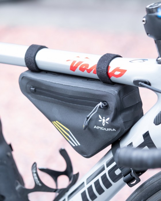 APIDURAフレームバッグ【RACING FRAME PACK 1L】02l